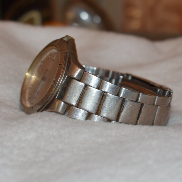 Vintage Timex Carriage Quartz Watch Silver/Silver - Picture 11 of 13